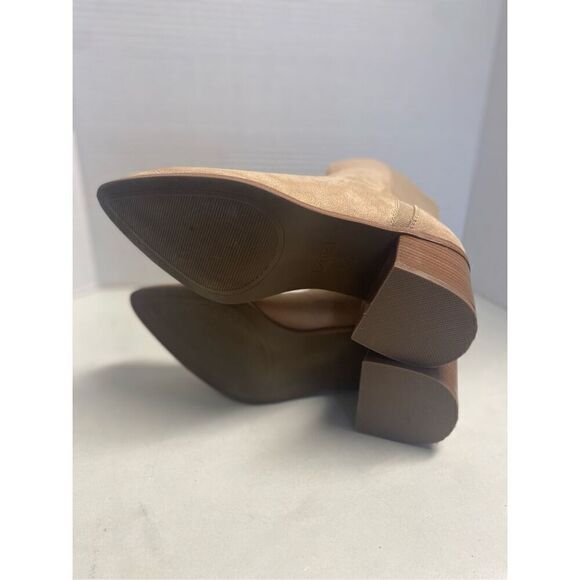 ZBY Women’s Tan Beige Ankle Boots Side Gore Size 7 Block Heels See Description - Picture 4 of 12